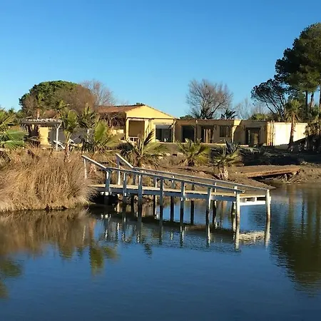 Mas Des Jours Heureux Mortes Semesterbostad Aigues-Mortes